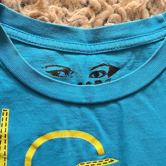 Volcom Women's Limited Edition T-shirt - Picture 12 of 12